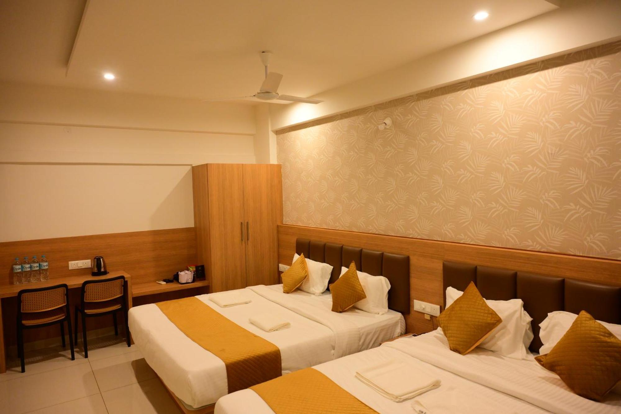 Bimba Hotels Mysore Eksteriør bilde