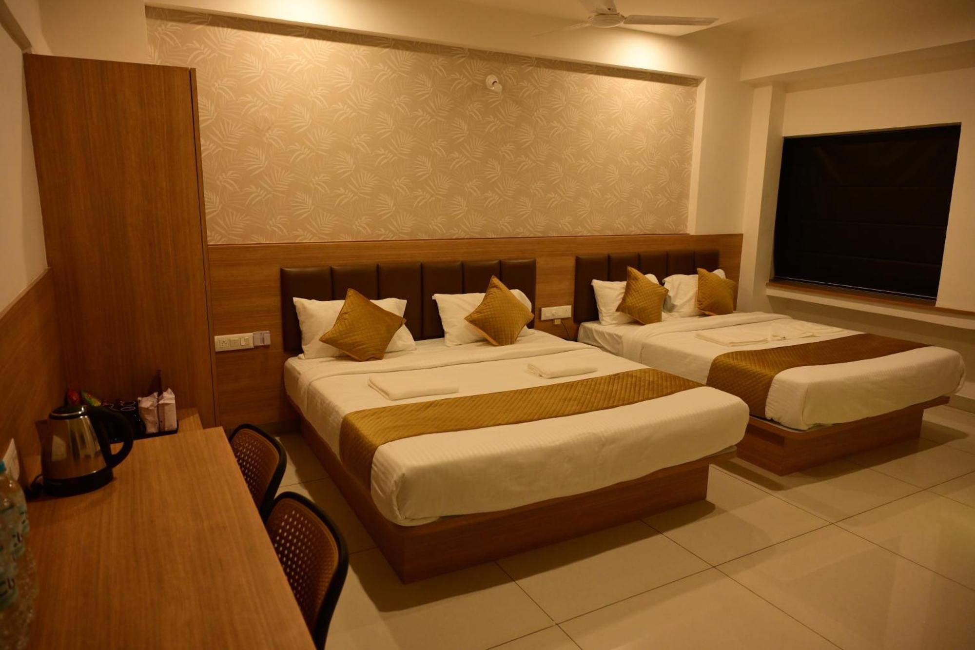 Bimba Hotels Mysore Eksteriør bilde