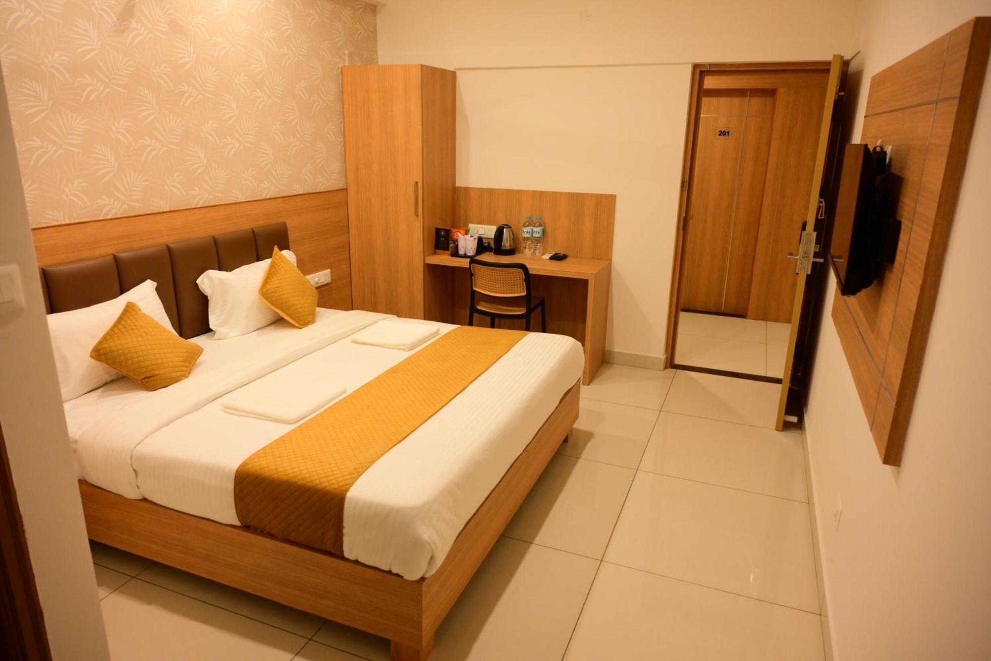 Bimba Hotels Mysore Eksteriør bilde